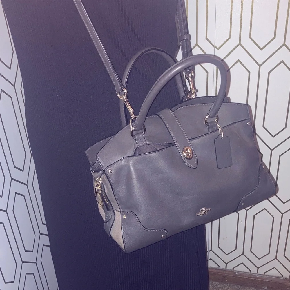 Genuine Coach Mercer 30 Satchel Leather Gray/ Brown Satchel - Picture 4 of 17